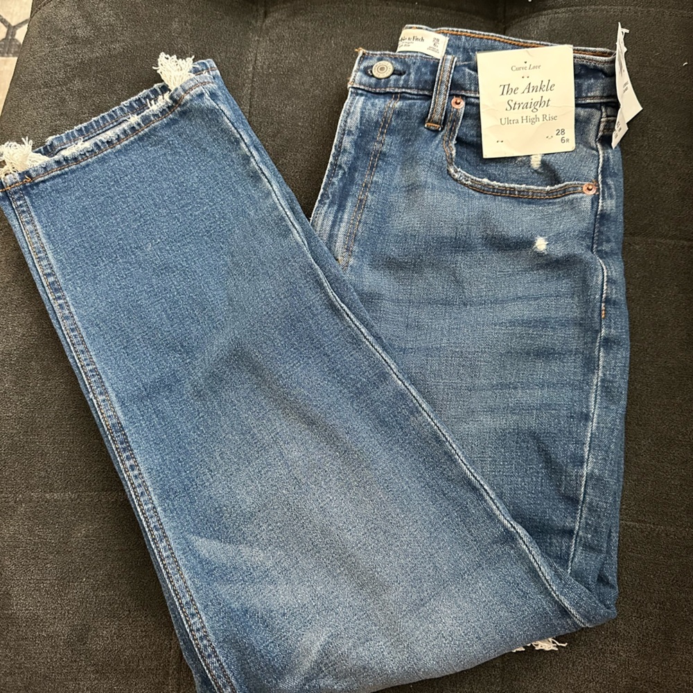 Abercrombie Straight leg jeans